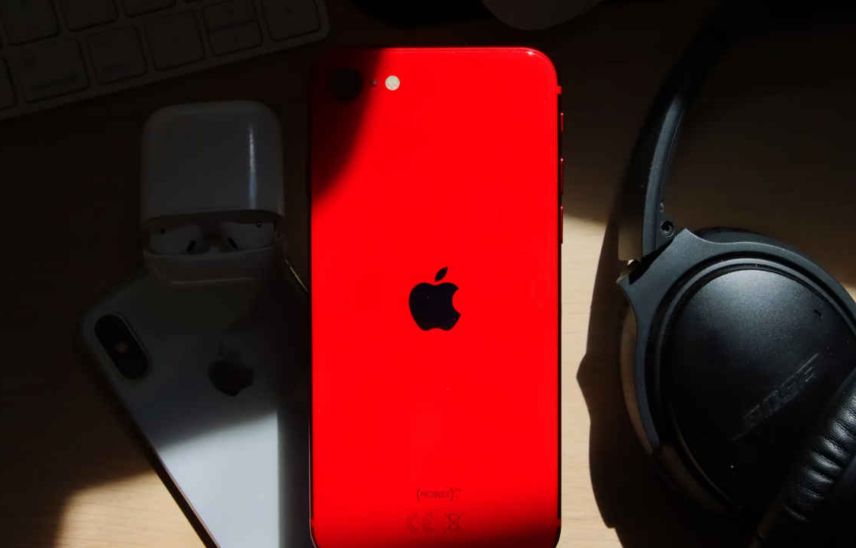 Everything We Know So Far About the iPhone SE 4: Release Date, Price, Design, and Features