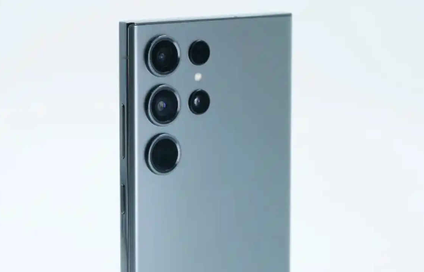 Samsung Galaxy S23 Ultra Sees ₹65,000 Price Cut on Amazon