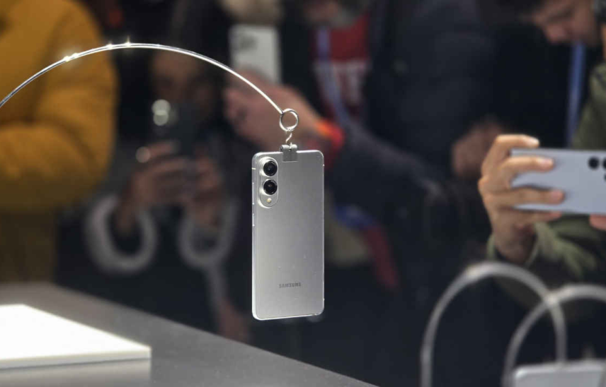 All the Leaks on the Samsung Galaxy S25 Edge: Camera, Battery, Launch Date, Price, and More