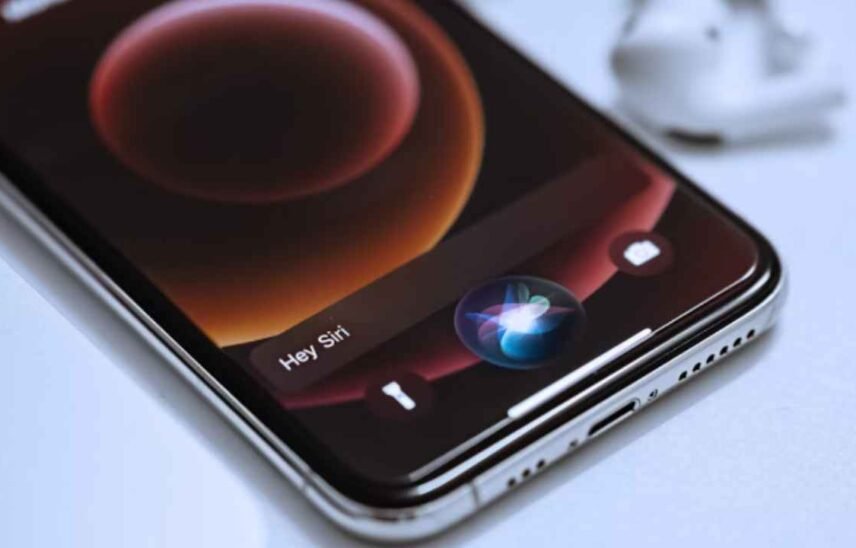 Apple Could Revamp Siri with Custom LLM Support and Enhanced AI Features, Reports Indicate