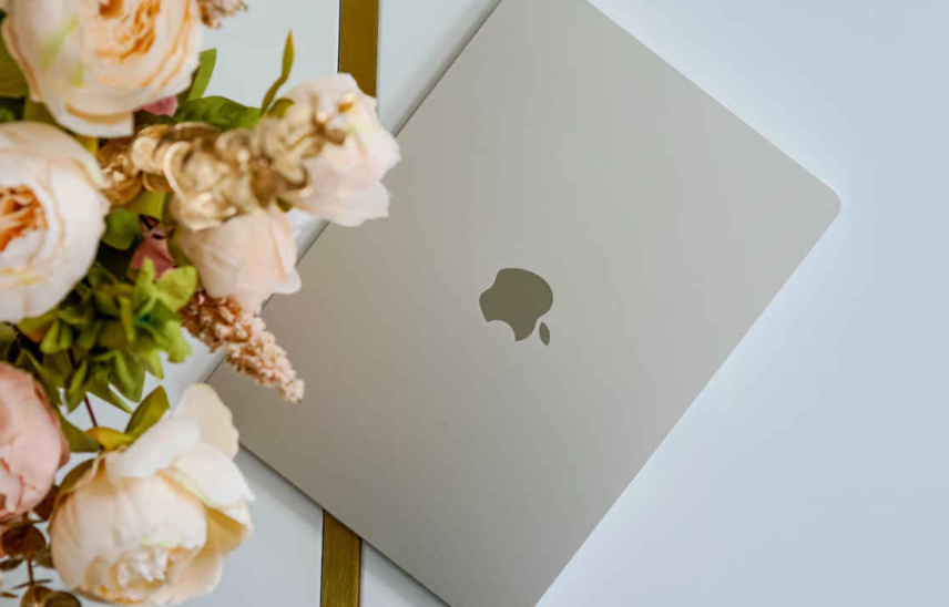 Apple Allegedly Developing New Chips for Smart Glasses, Macs, and AI Servers: Key Insights